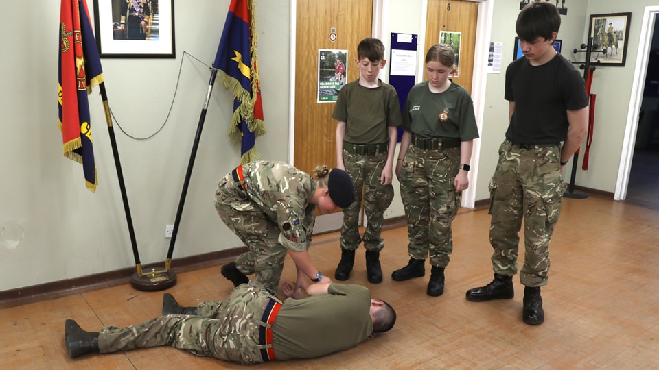 Cambridgeshire Cadet's first aid training helps save her father’s life ...