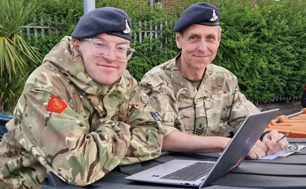 2Lt O Smith