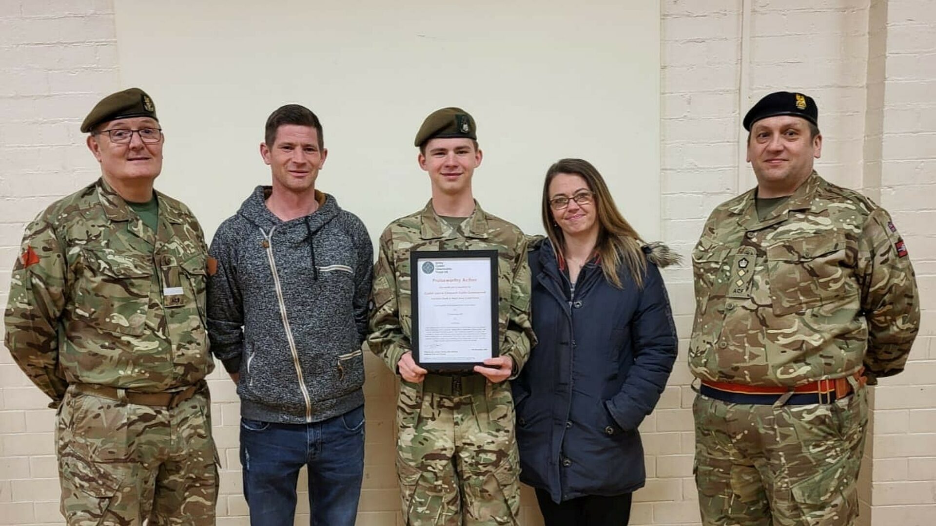 Public-spirited Cadet wins Praiseworthy First Aid Award | Army Cadets UK