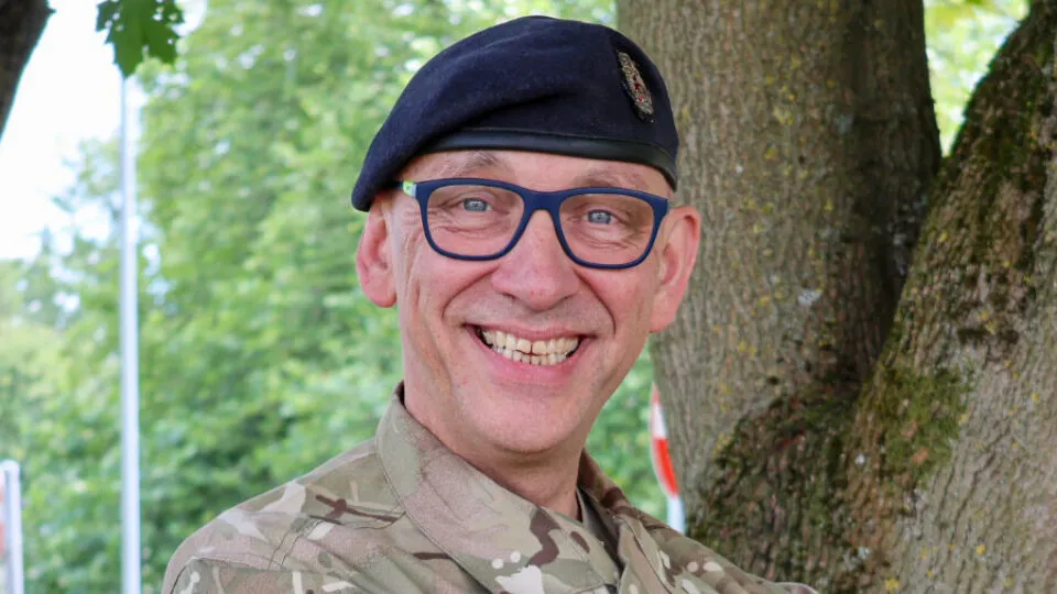Comdt Portrait